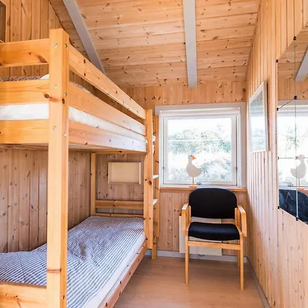 5 Person In Henne Casa de Férias *