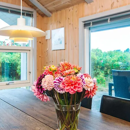 5 Person In Henne Casa de Férias