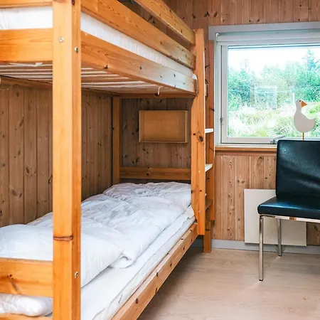 Casa de Férias 5 Person In Henne *