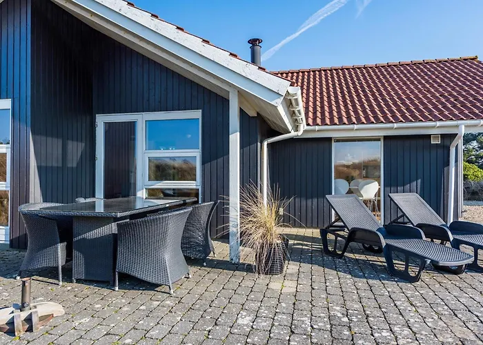 בית נופש 5 Person In Henne